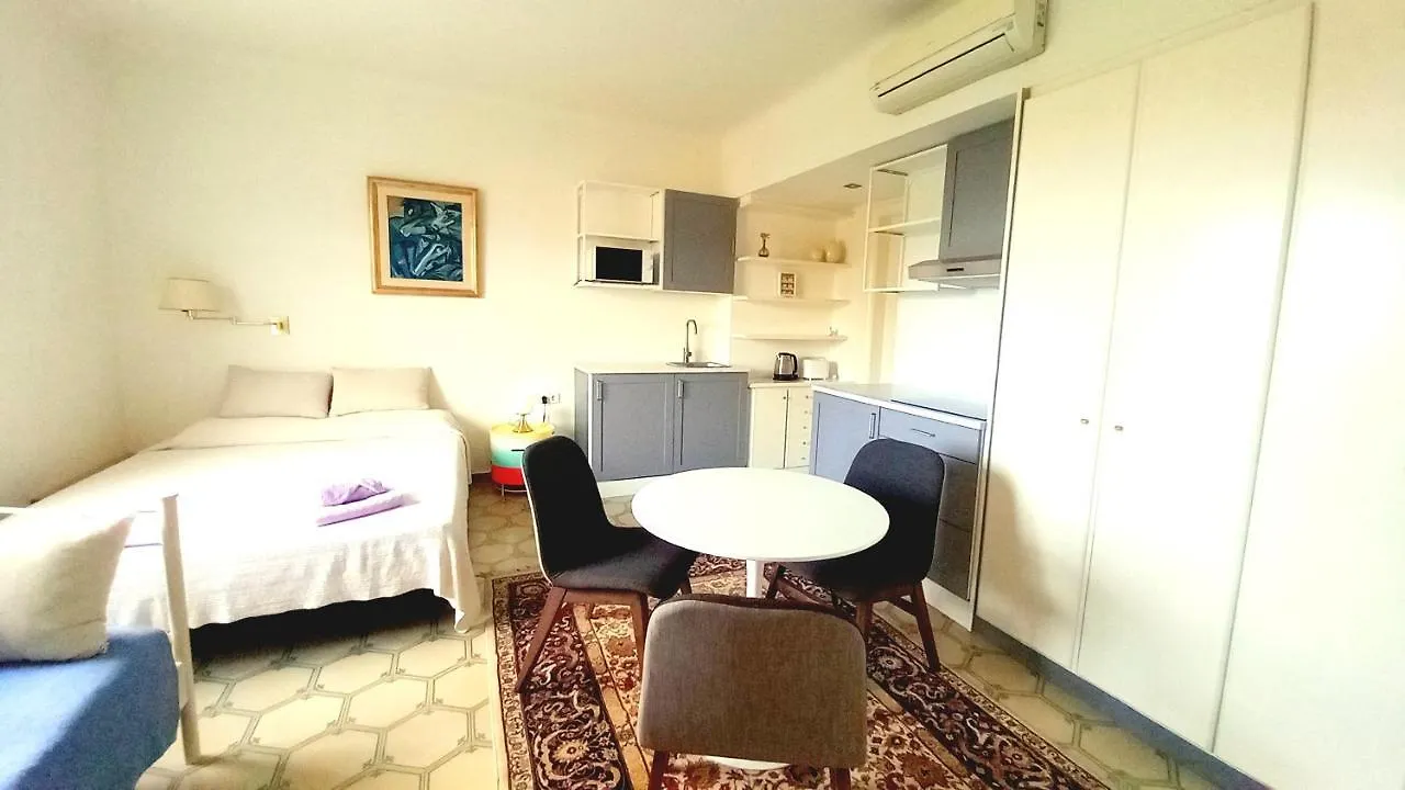 Apartments In Villa Isabel 알타풀라