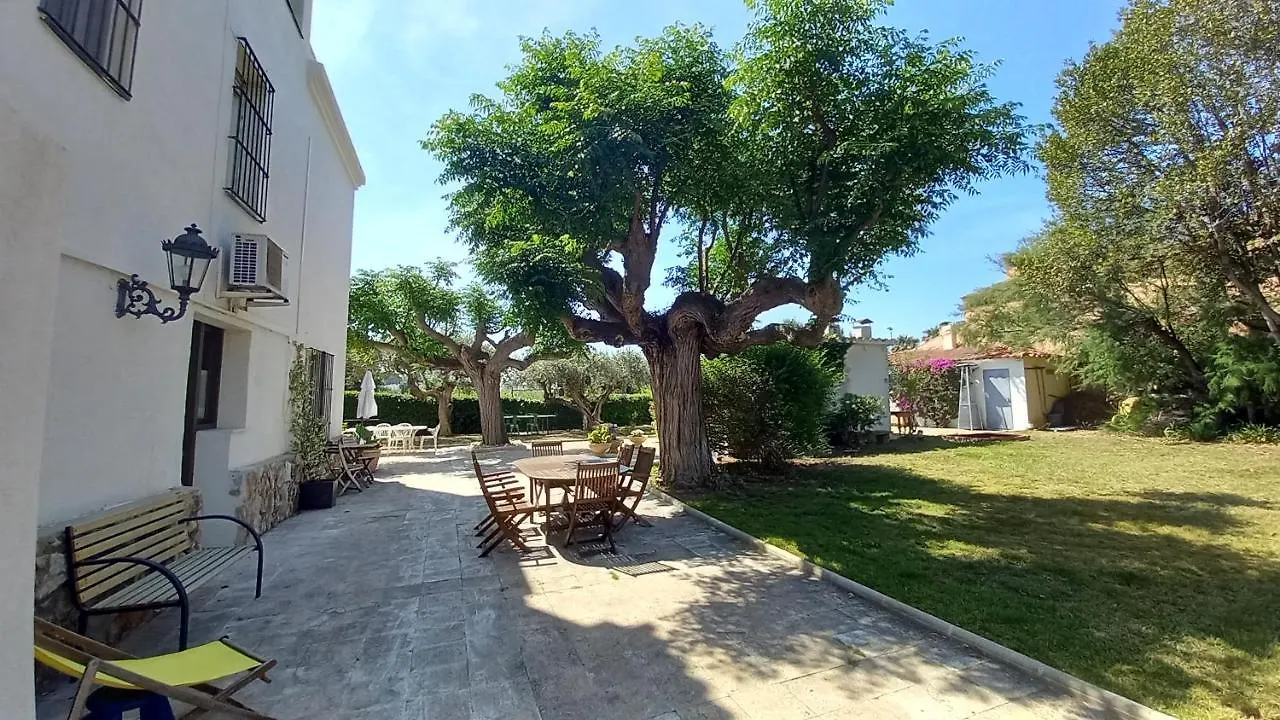 Apartments In Villa Isabel Altafulla Guest house